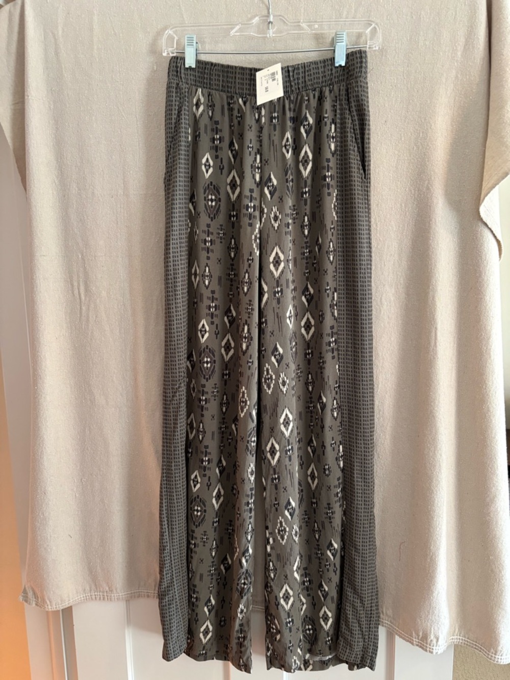 Michael Stars Olive Green & Black Patterned Wide Leg Pants